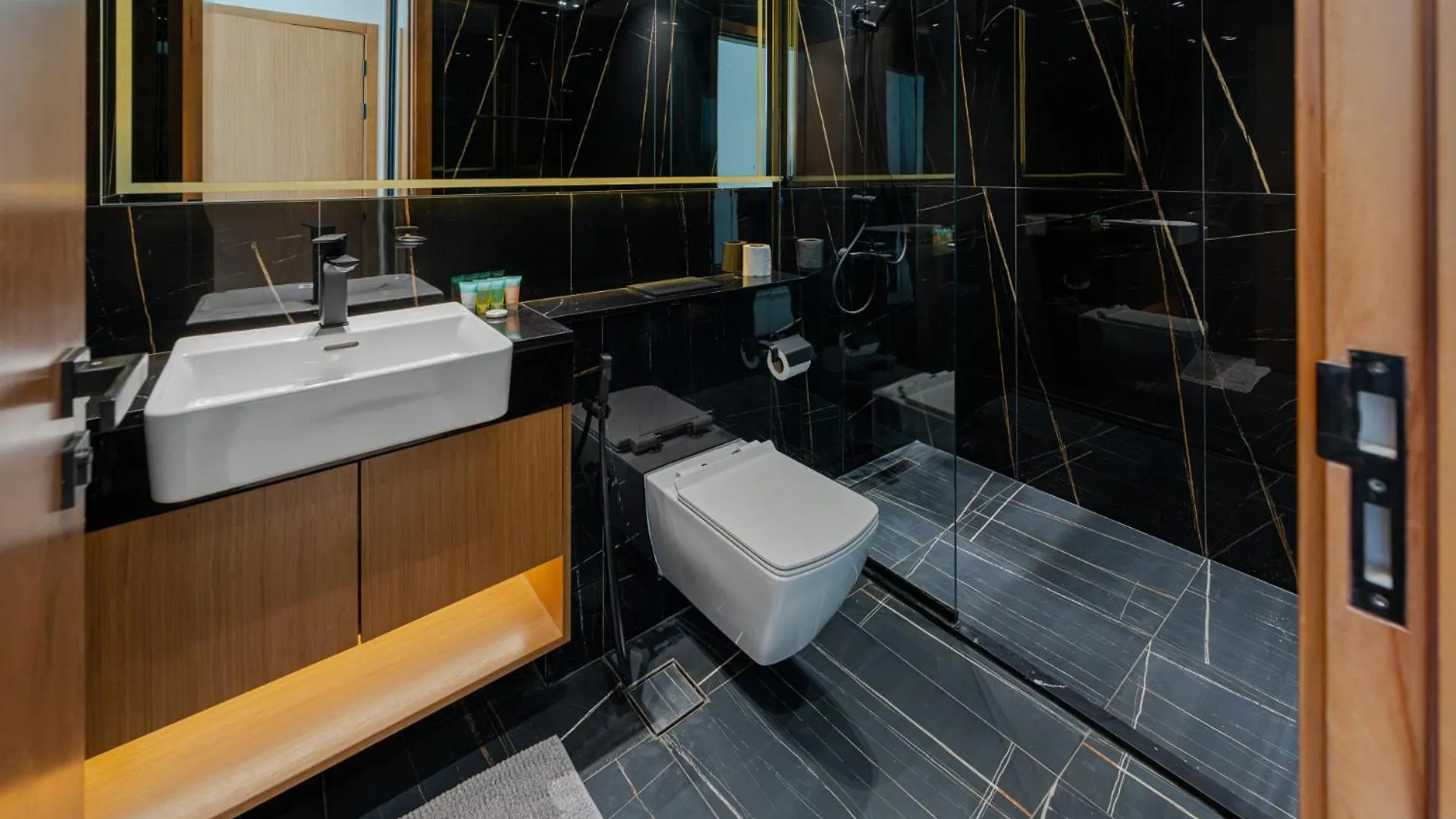 Apartment Smart Living I High Speed Wi-Fi I City View Dubai